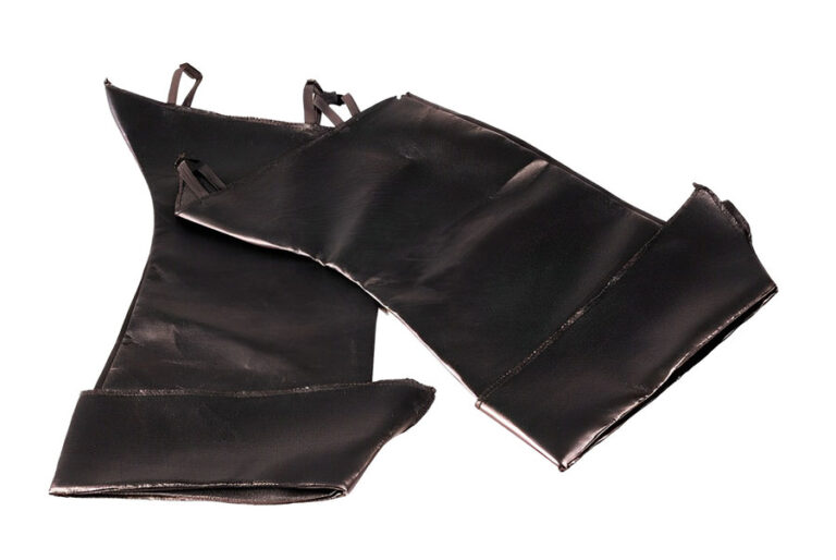 guêtres surbottes de cape et d'épée